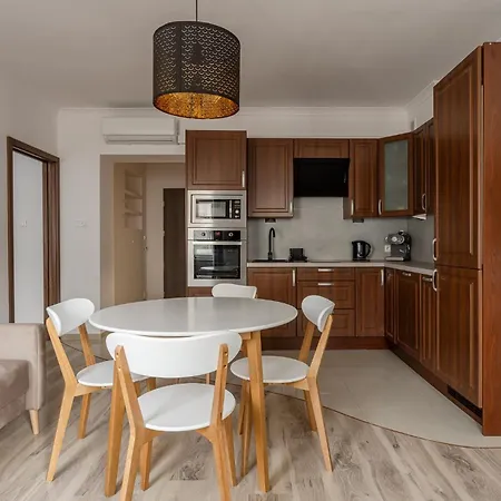 Rentplanet - Apartamenty Cybulskiego II Wrocław Zewnętrze zdjęcie