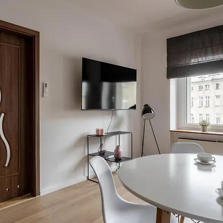 Rentplanet - Apartamenty Cybulskiego II Wrocław Zewnętrze zdjęcie