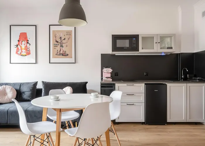 Rentplanet - Apartamenty Cybulskiego II