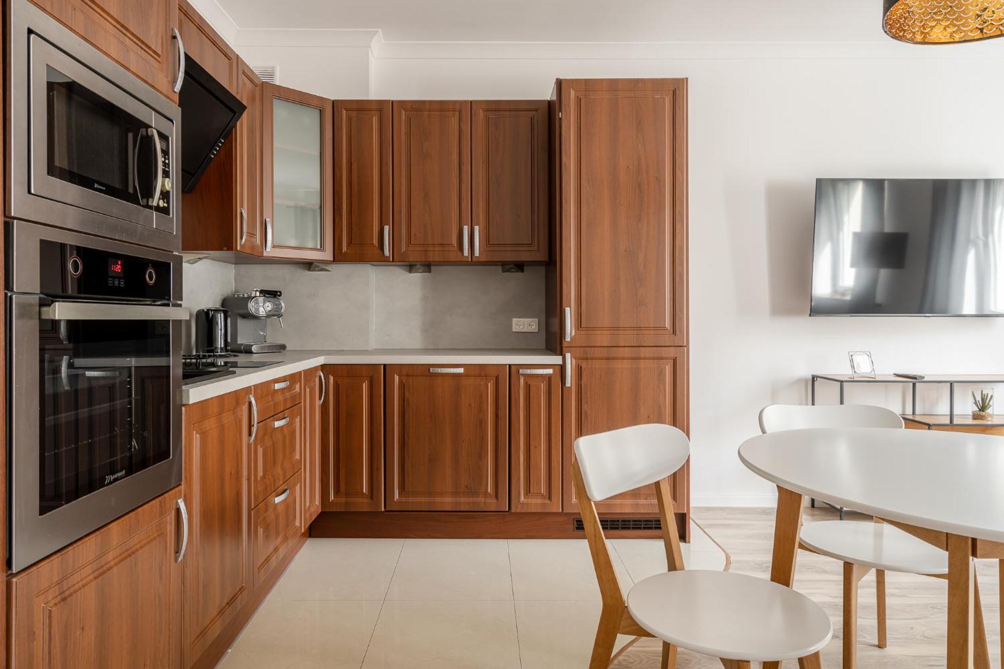 Rentplanet - Cybulskiego Ii Apartment